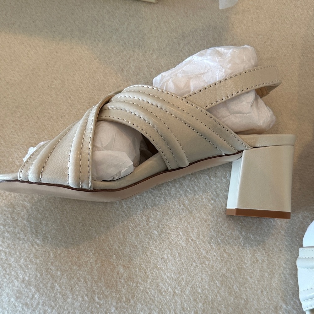 NIB Marion Parke Christina sandal in Bone SZ 36 - Picture 3 of 7